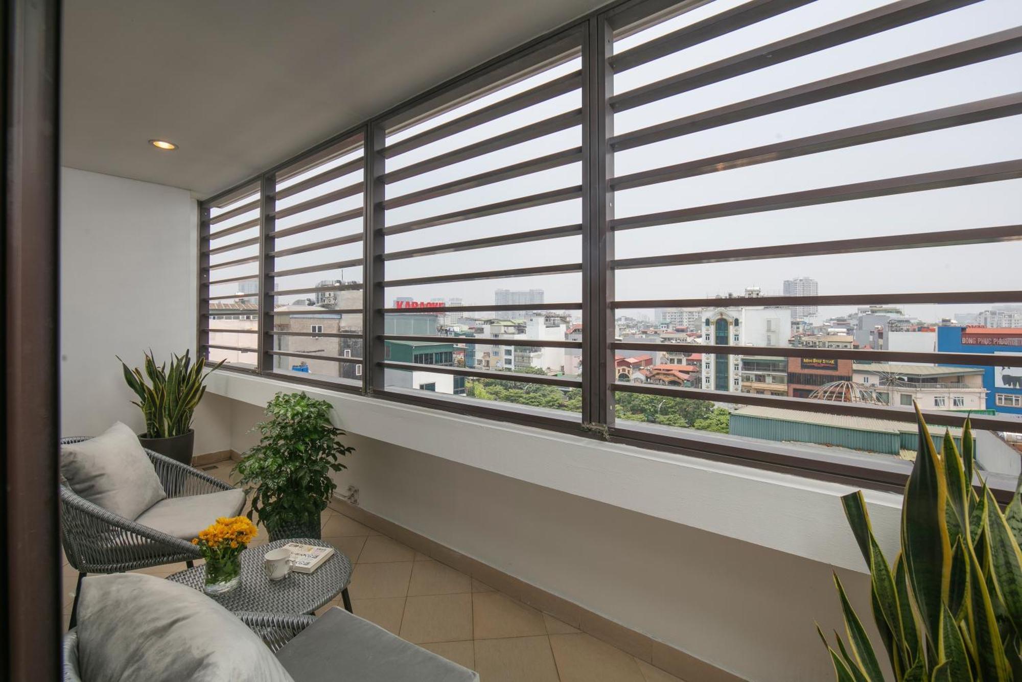 Apartment Hb Serviced - 121b Quan Hoa Hanoi