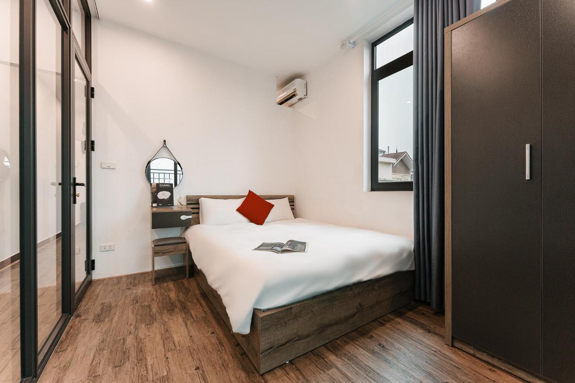 Tamundi Apartment- Center- Near The Old Quarter 3*