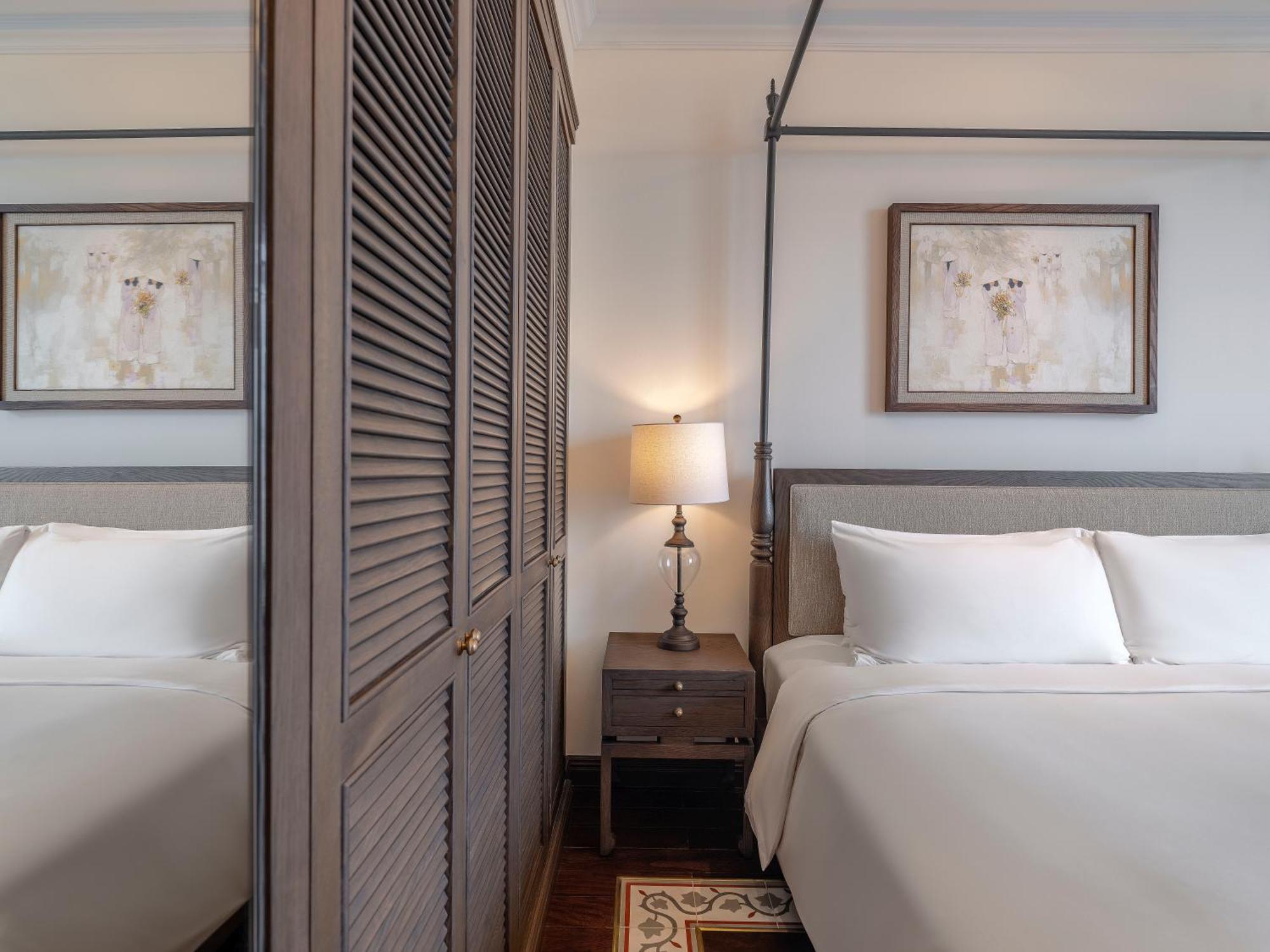 Hotel De Syloia