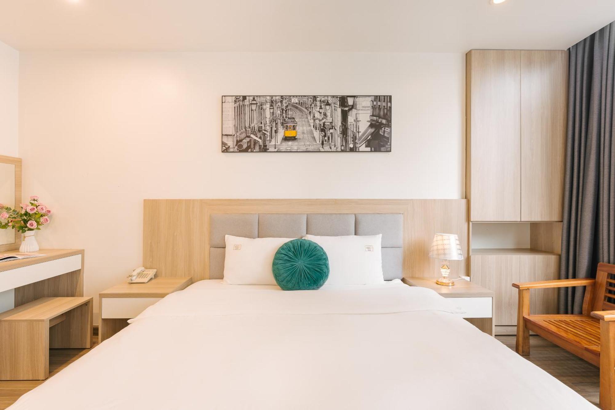 Hotel The Ky Moi And Spa - Ha Noi Center- Near Vincom Ba Trieu