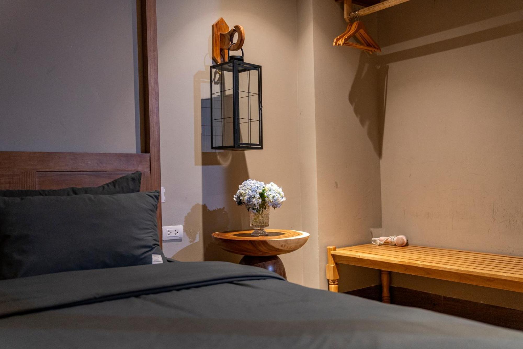 Bed & Breakfast Le's Boutique In The Center Old Quarter