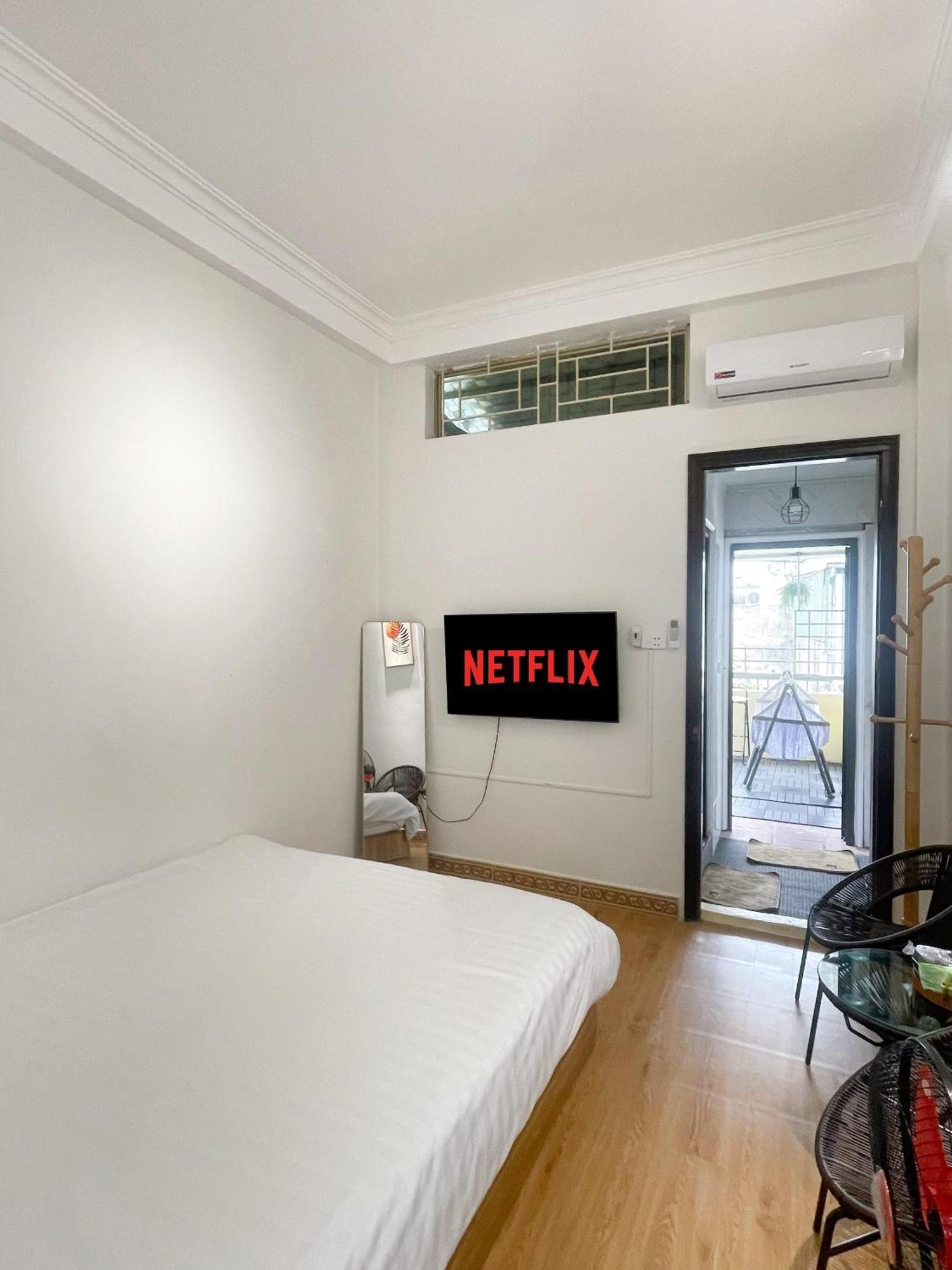 Sunny Garden Balcony In Old Quarter, Free Laundry, Free Water Homestay Hanoi
