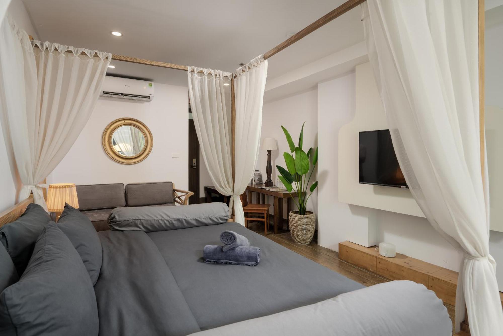 Bed & Breakfast Le's Boutique In The Center Old Quarter Hanoi