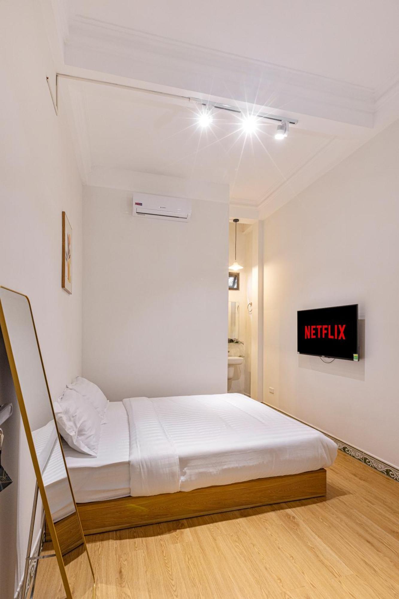 Quite Room In Old Quarter With Netflix And Free Laundry 3Rdfloor * Hanoi