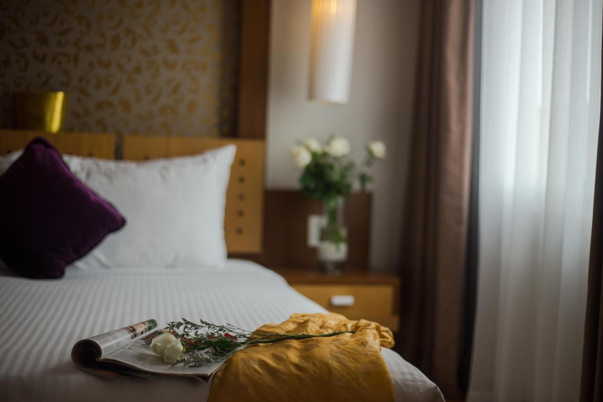 Eliana Ruby & Travel 3* Hanoi