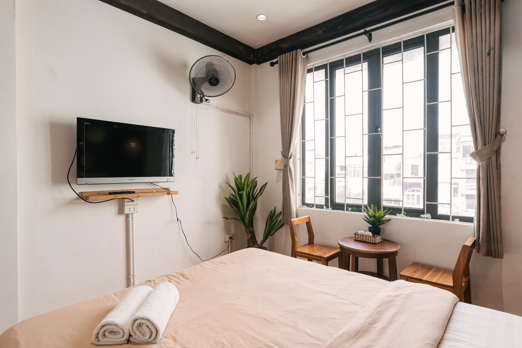 Harmony - In Old Quarter Apartment