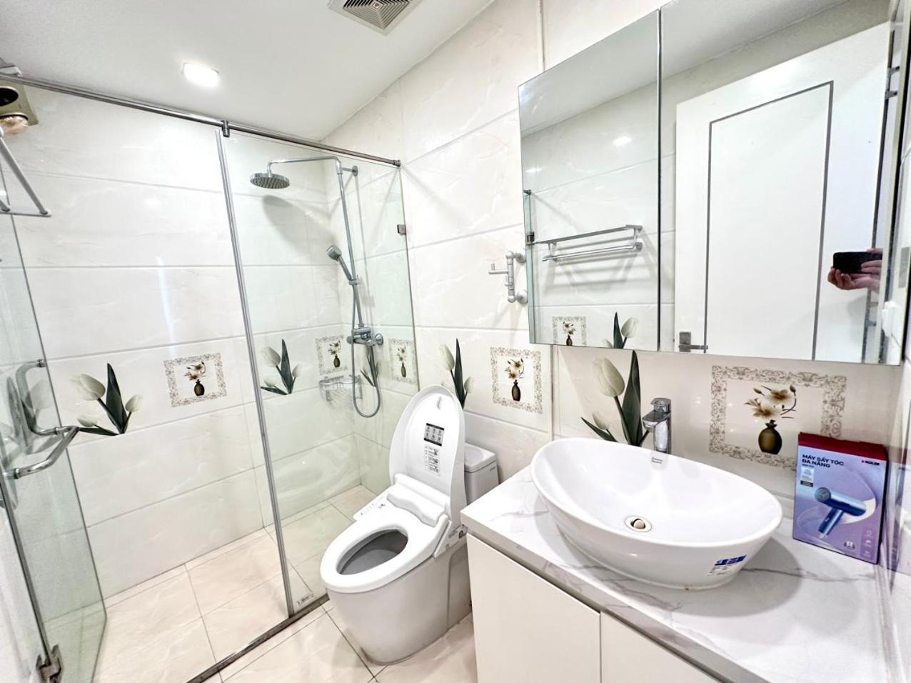 Hana Housing - Vinhomes Metropolis * Hanoi