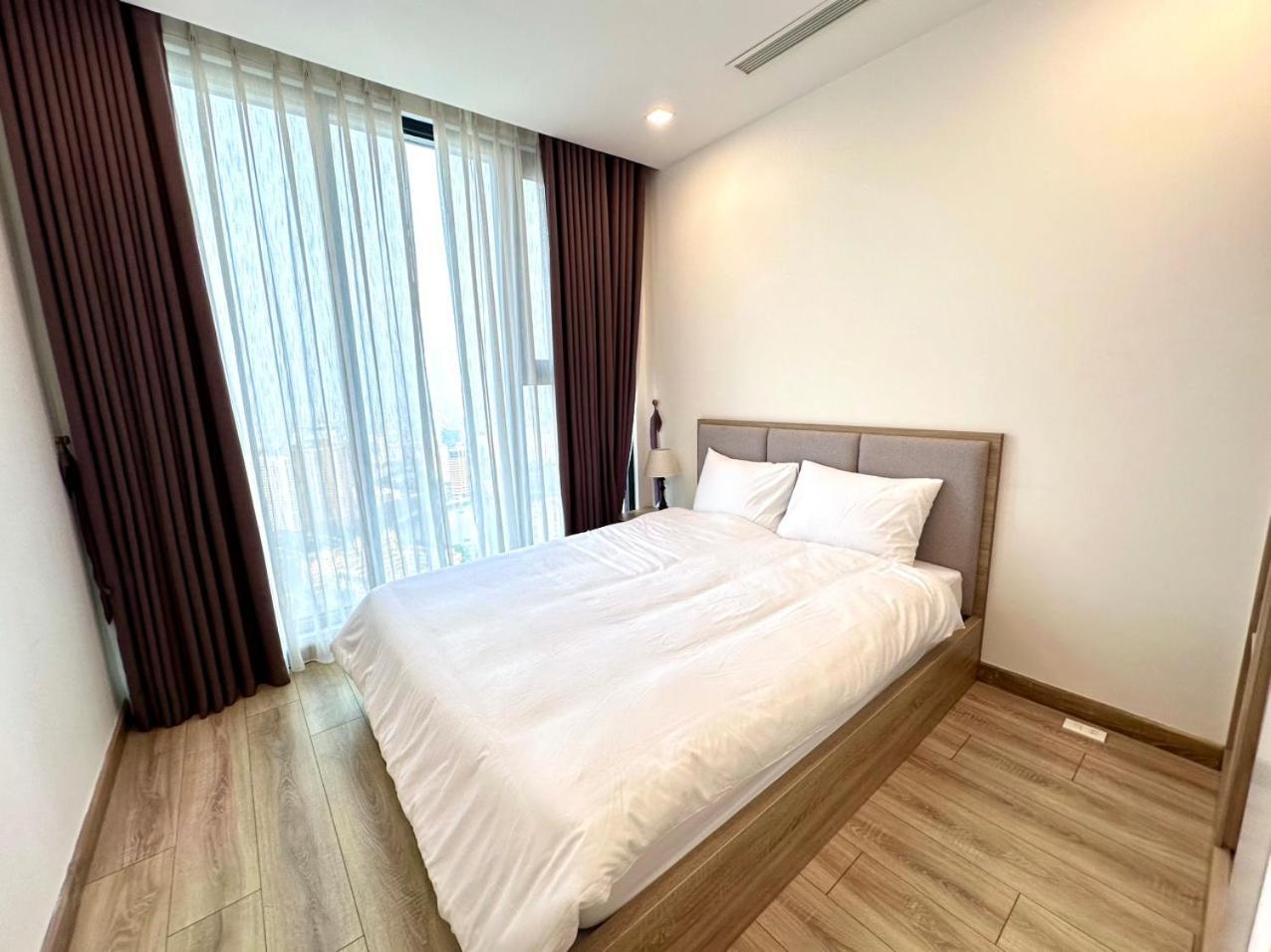 Hana Housing - Vinhomes Metropolis