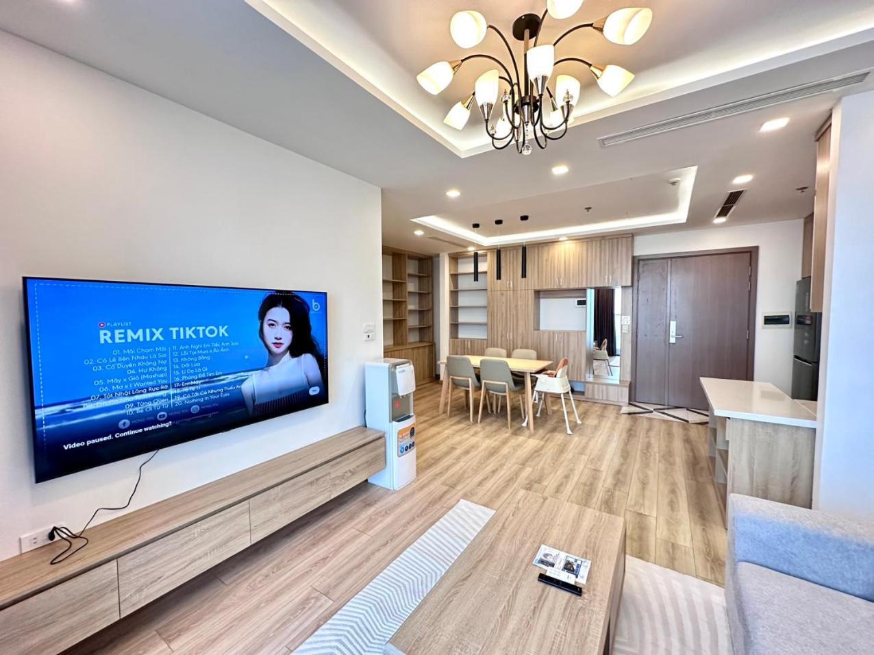 Hana Housing - Vinhomes Metropolis * Hanoi