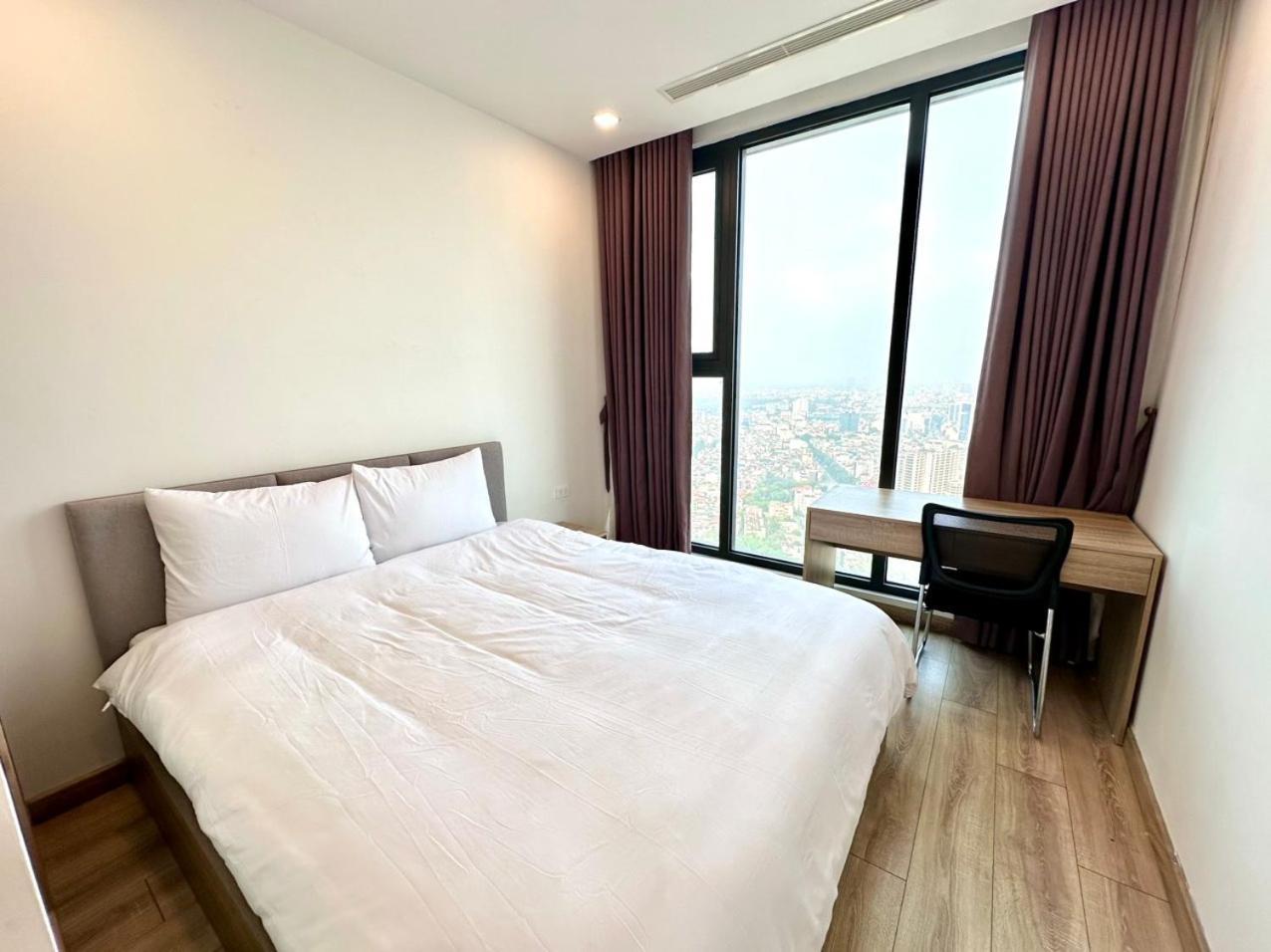 Apartment Hana Housing - Vinhomes Metropolis