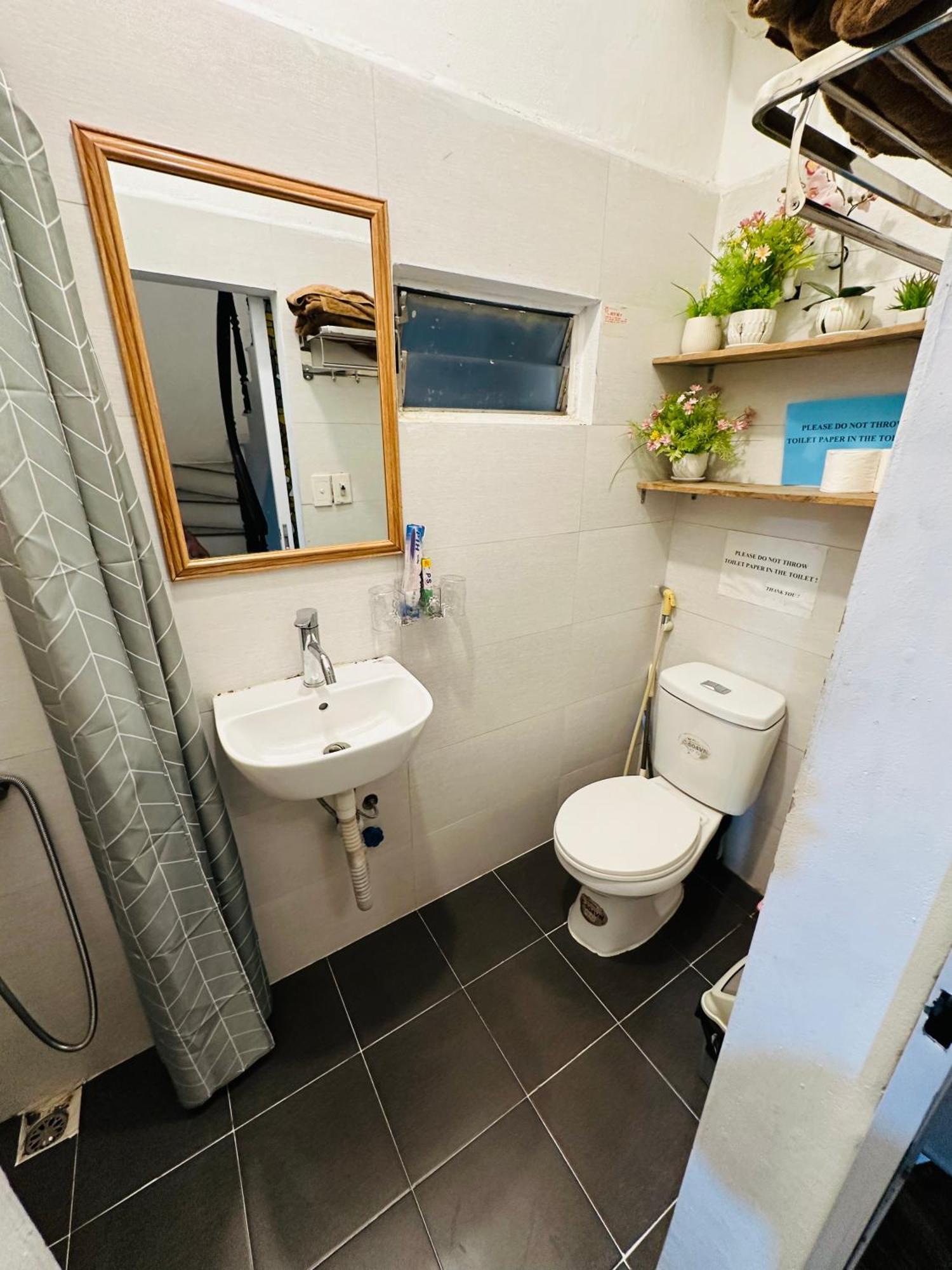 Old Quater/modern Apt/super Location Apartment