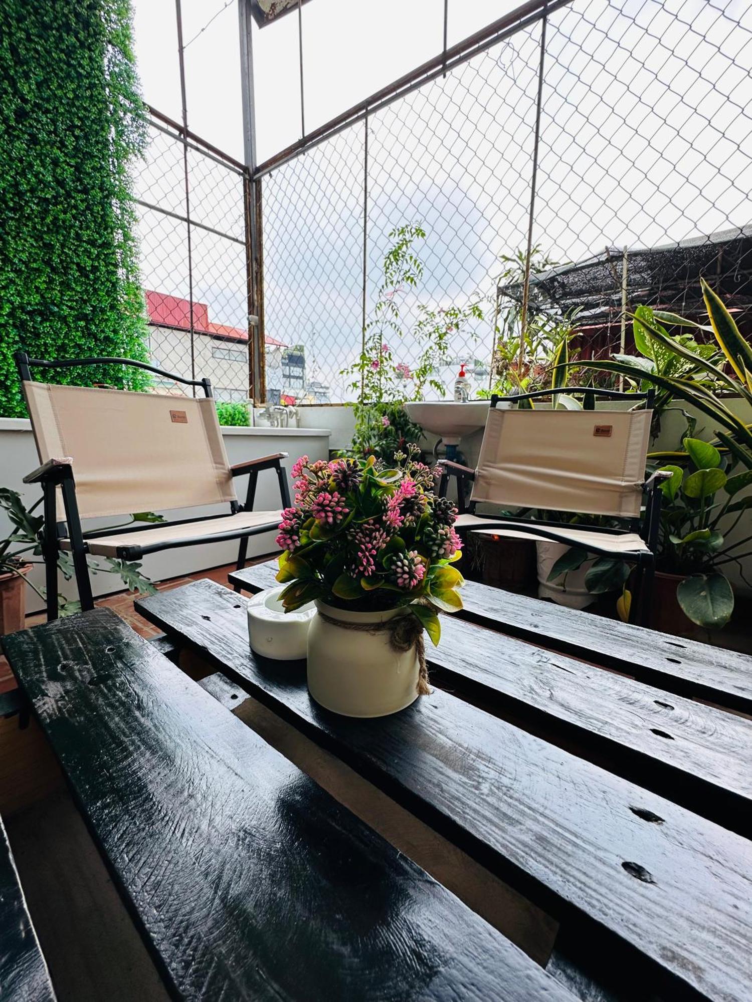 Old Quater/modern Apt/super Location *