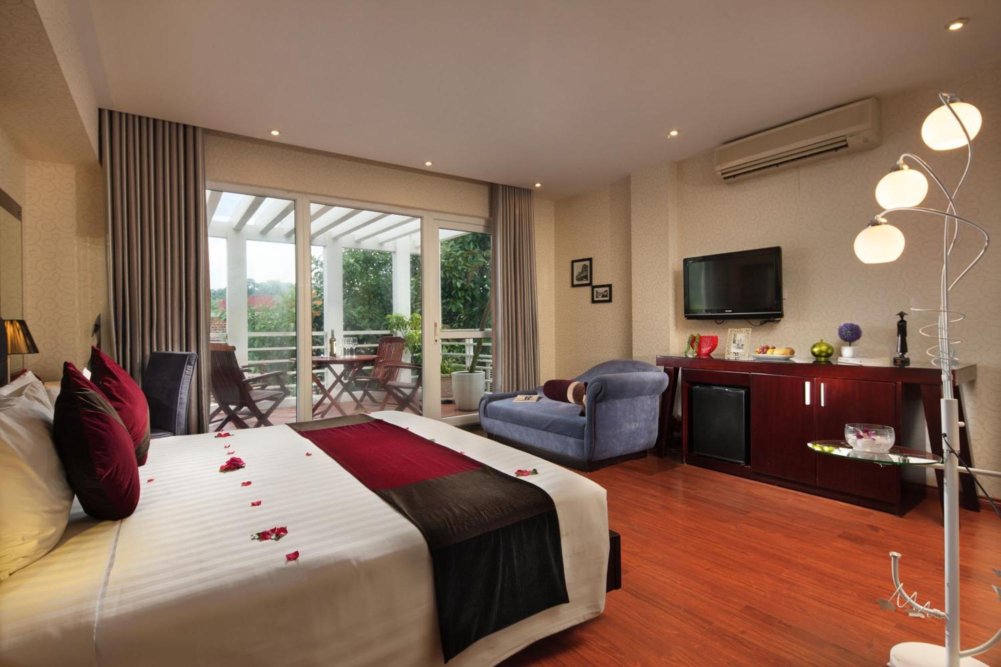 Hanoian & 4* Hanoi