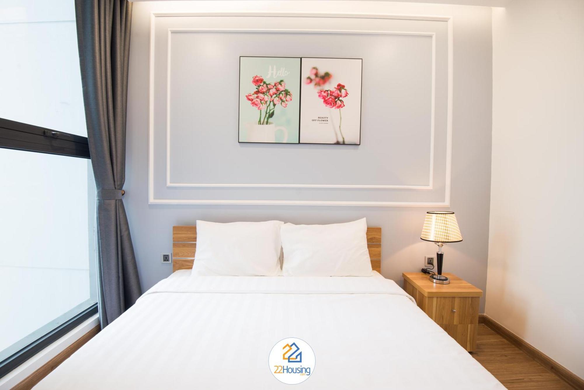 Sunny Vinhome Metropolis * Hanoi