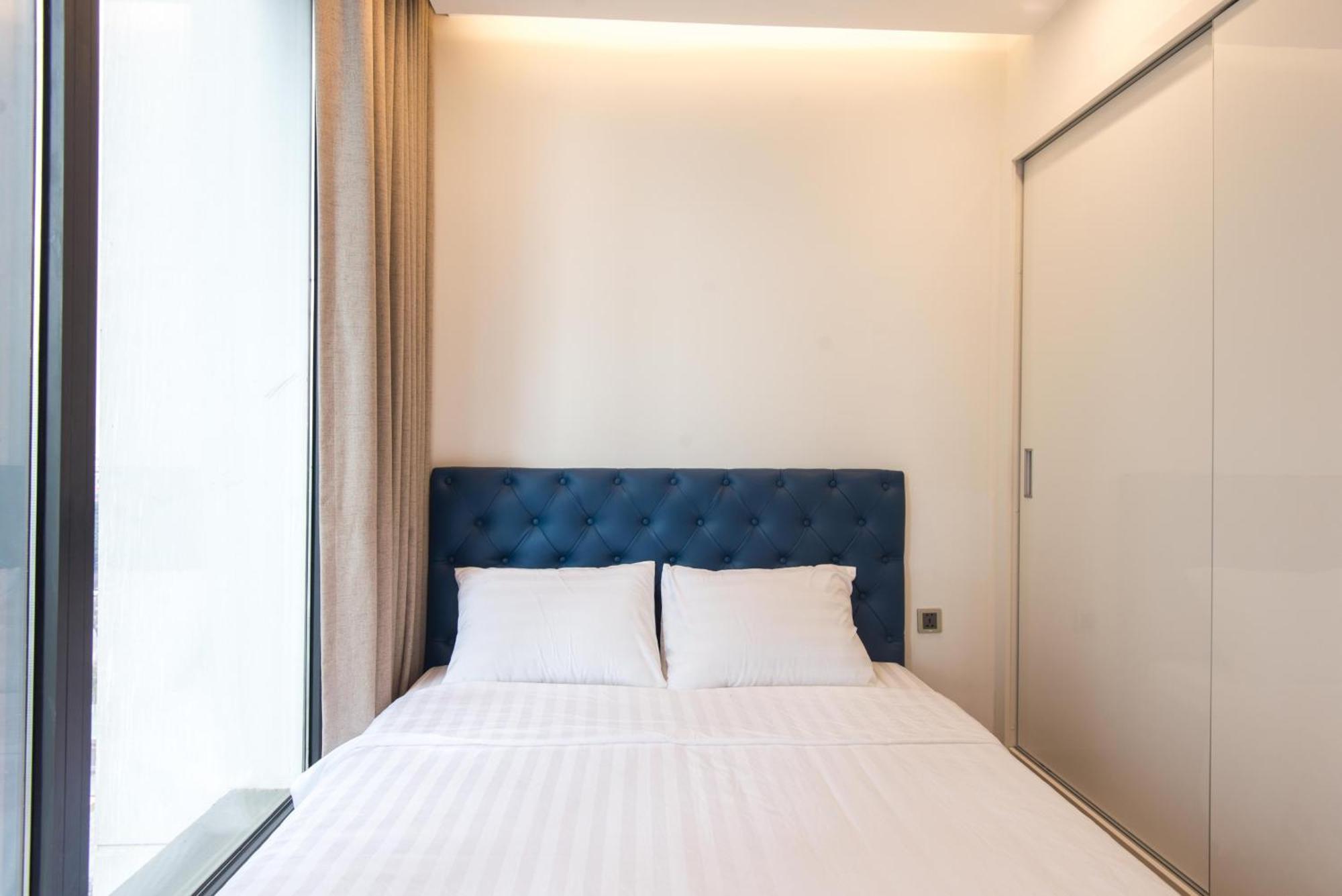 Sunny Vinhome Metropolis Apartment Hanoi