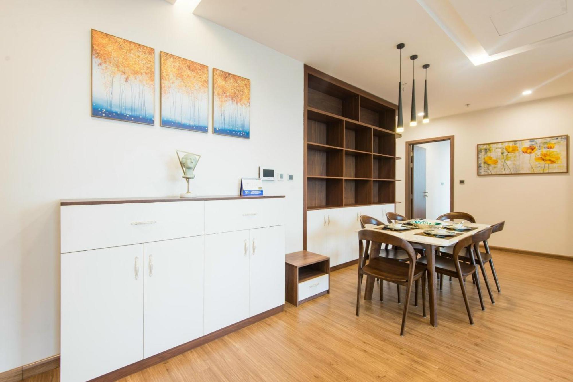 Sunny Vinhome Metropolis Apartment *