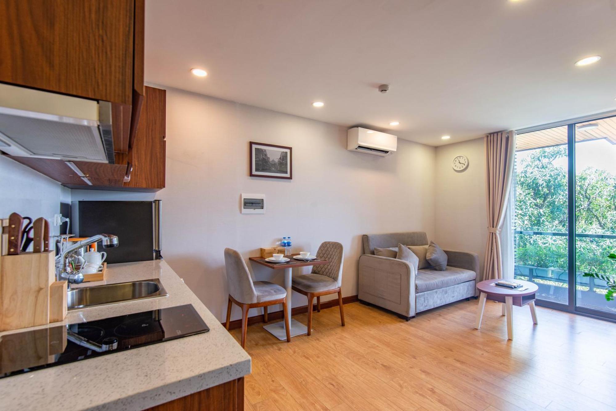 Sunny Moon West Lake Apartment Hanoi