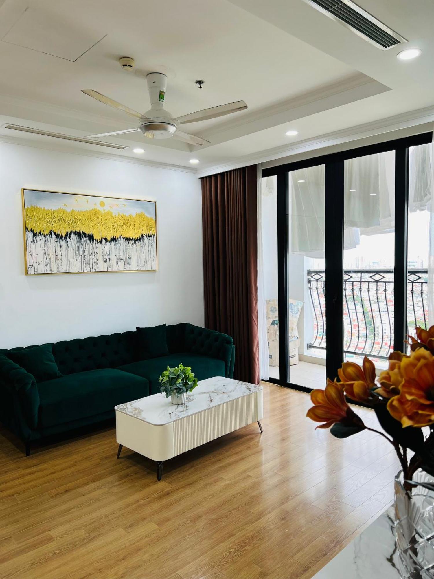 Vinhomes Royal - Friendly - By Sunhouse Land * Hanoi