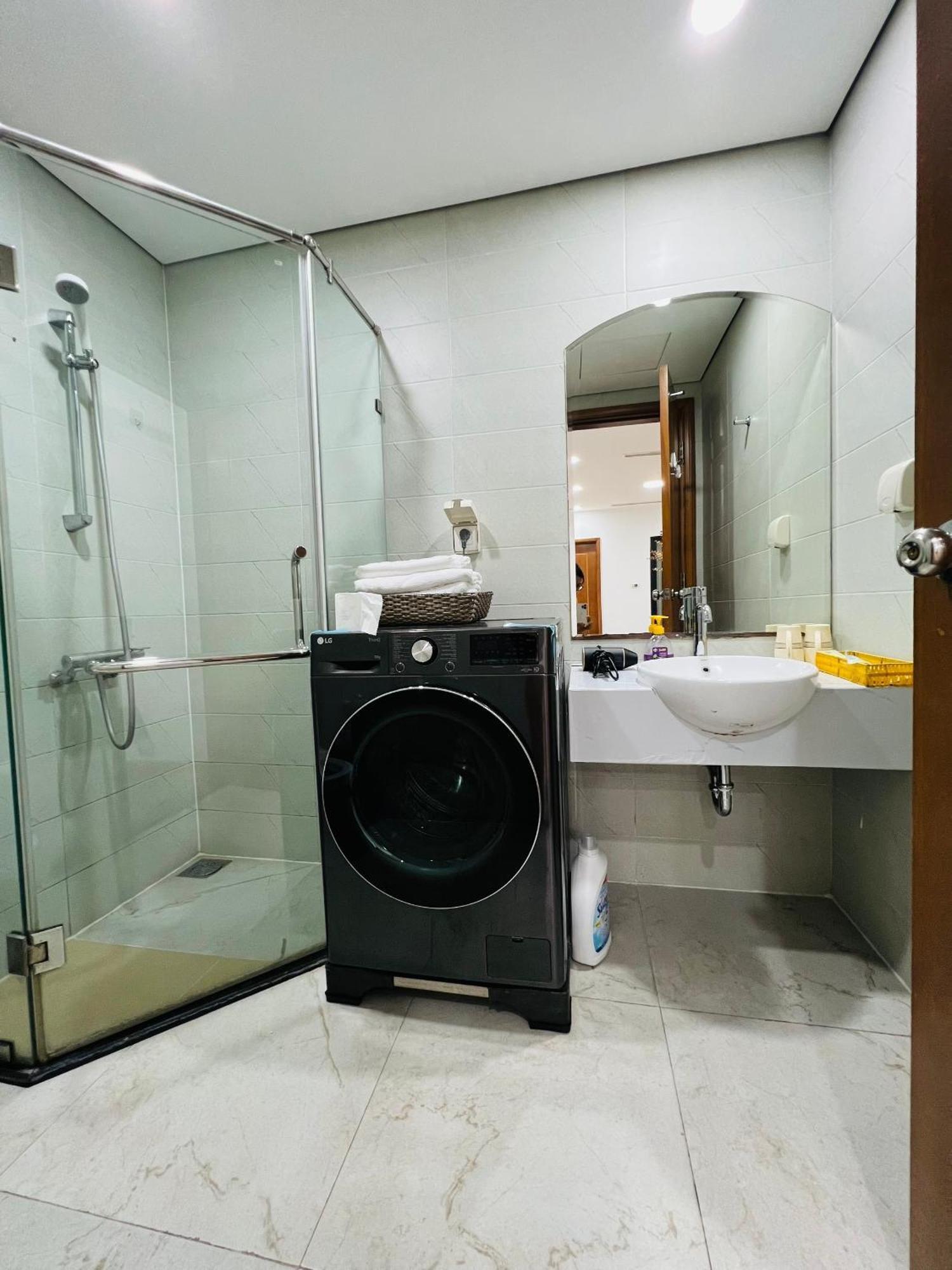 Apartment Vinhomes Royal - Friendly - By Sunhouse Land
