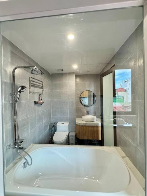 Cozy - Bathtub - Comfy * Hanoi