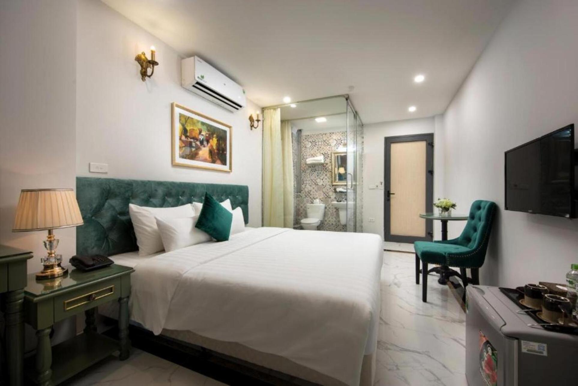Hotel Gatsby & Travel