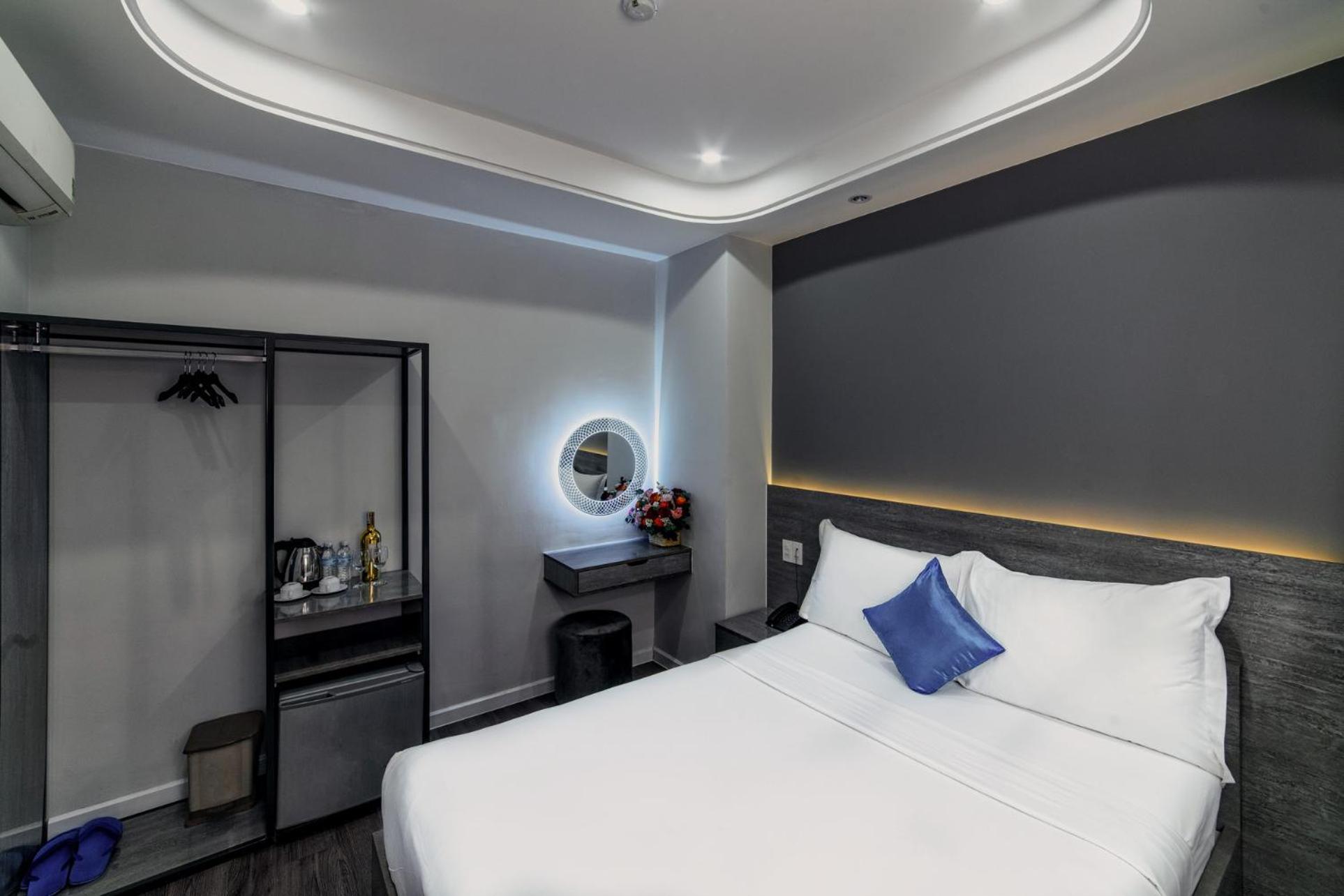 Gatsby & Travel Hanoi
