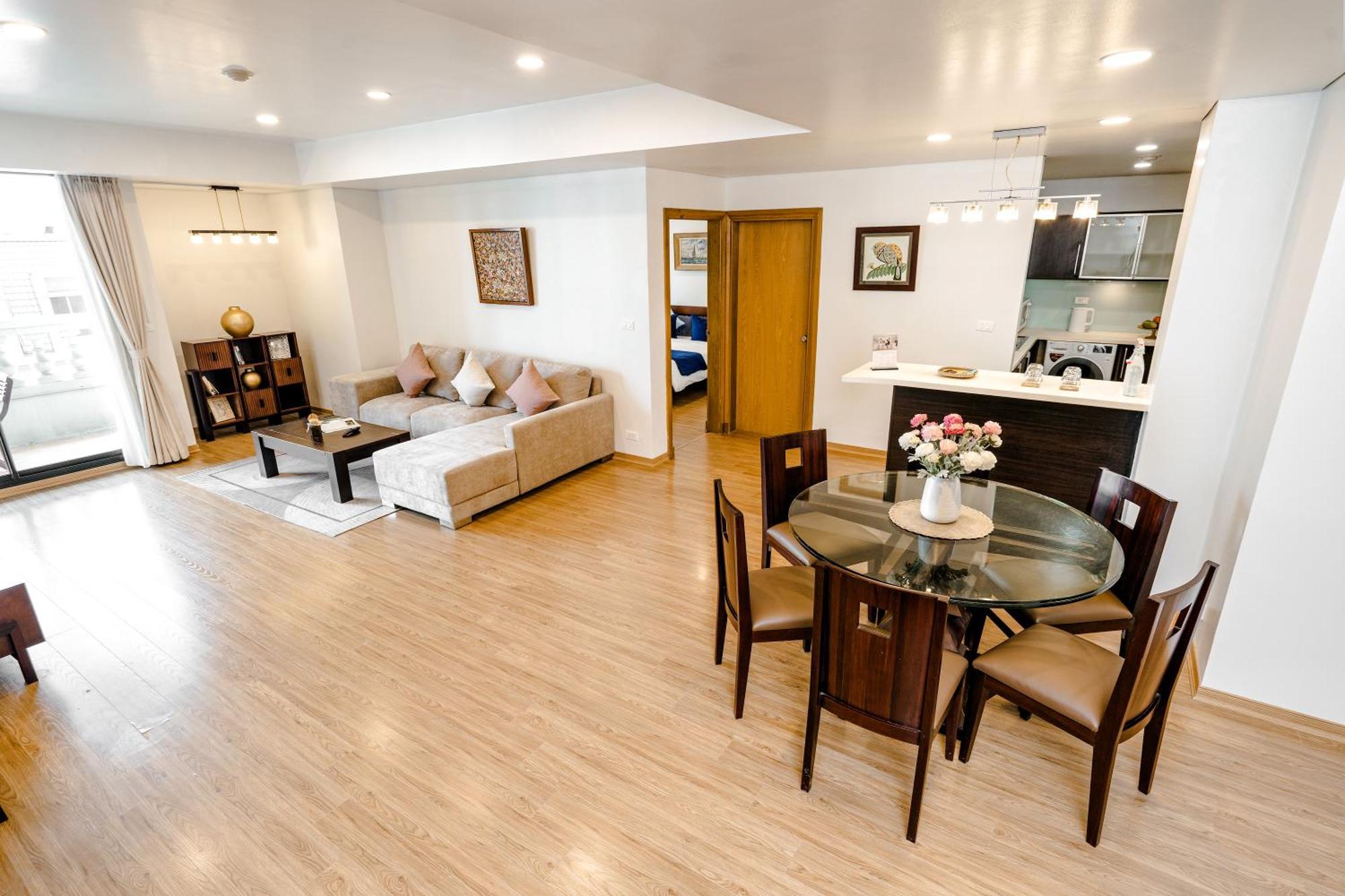 Căn hộ Wecozy Pacific - Spacious Apartment, Train Station Side Hà Nội