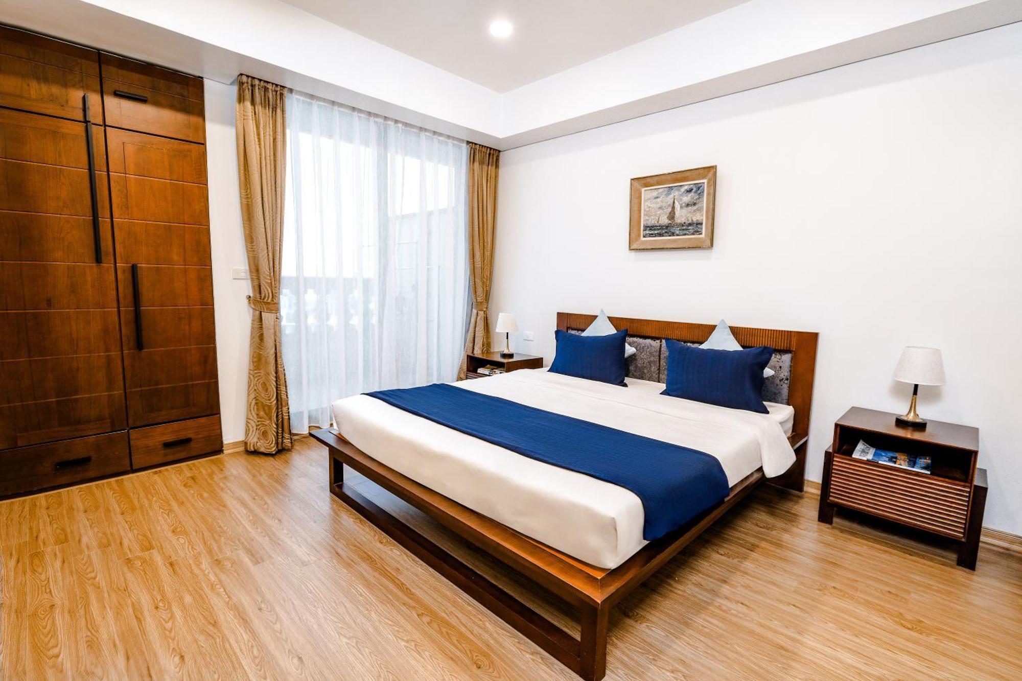 Wecozy Pacific - Spacious Apartment, Train Station Side Hà Nội
