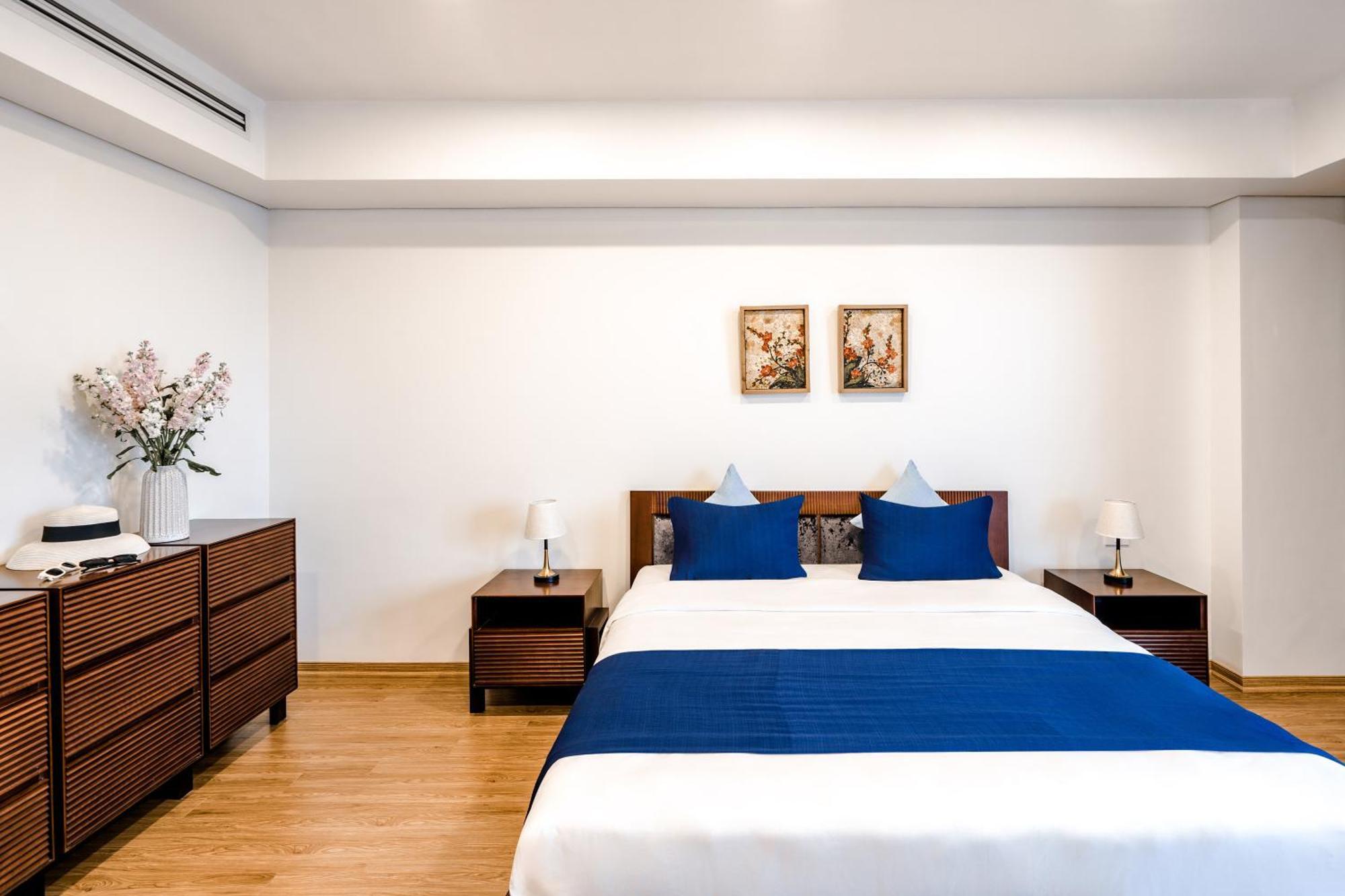 Căn hộ Wecozy Pacific - Spacious Apartment, Train Station Side *