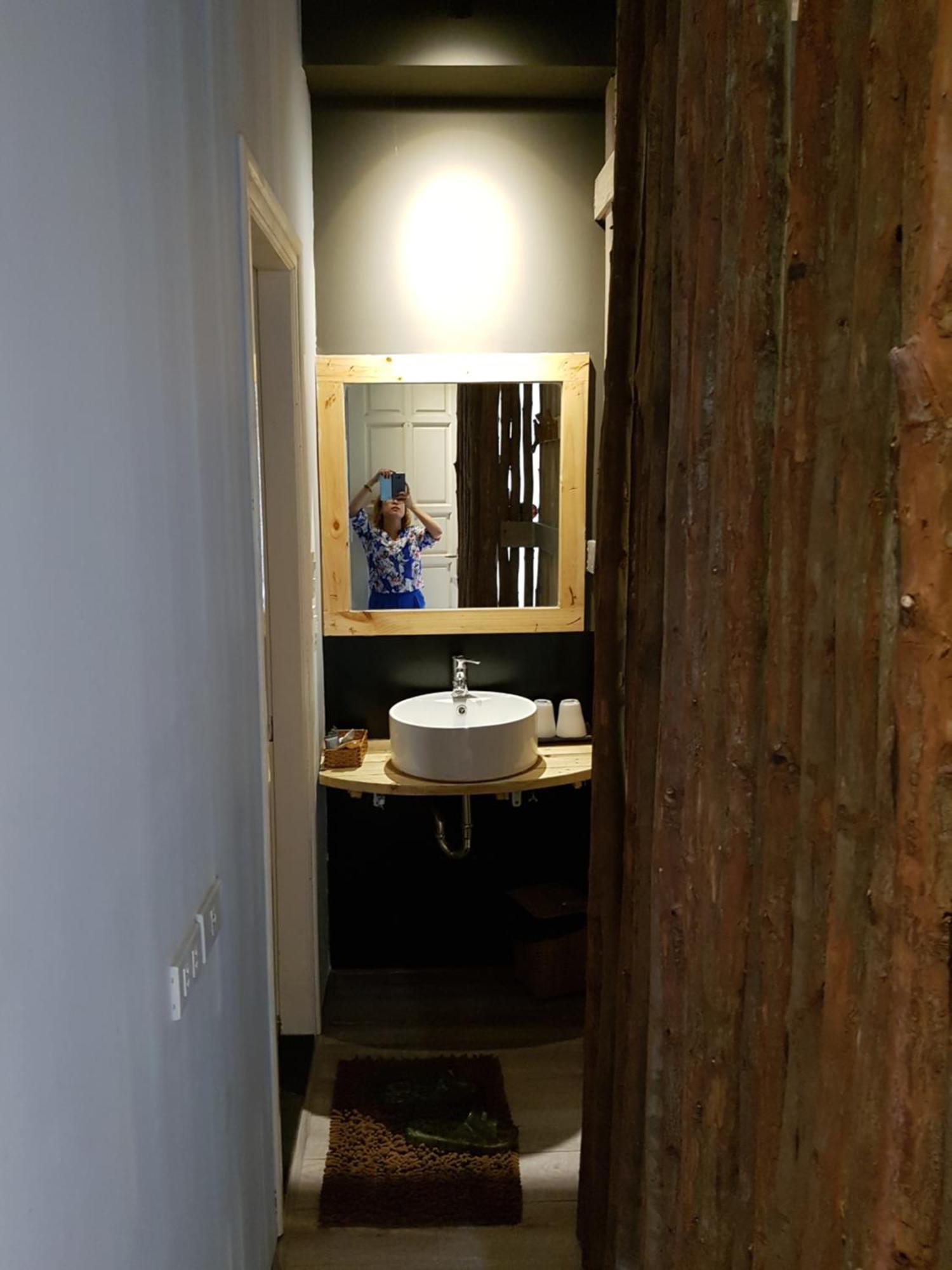 Apartment Bu