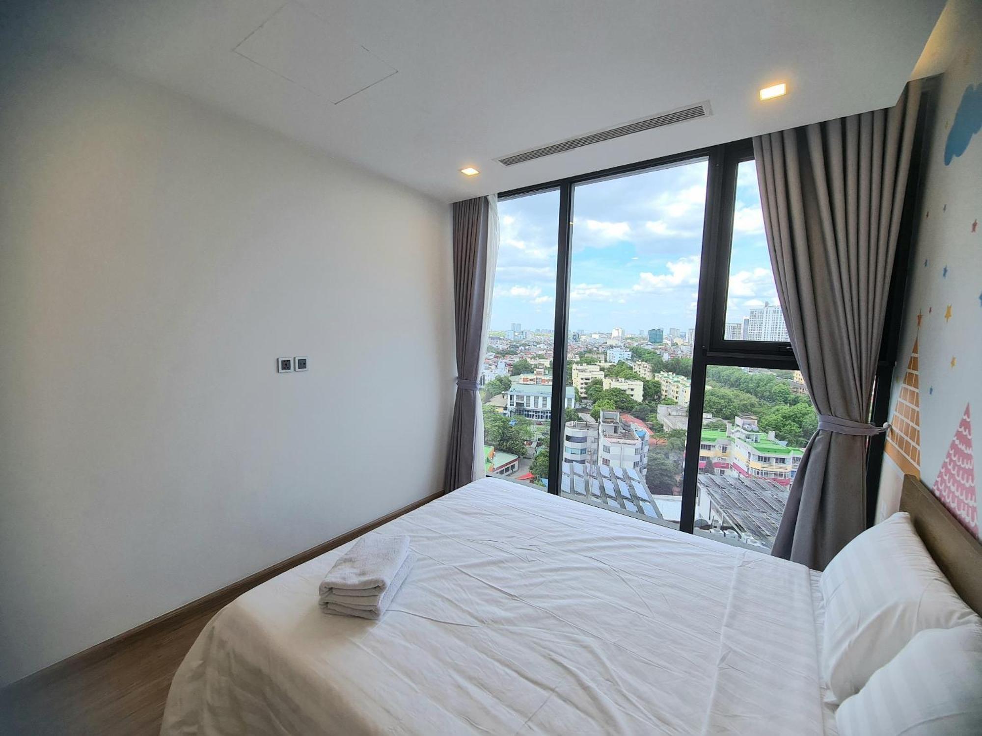 Nvt Housing - Vinhomes Metropolis *