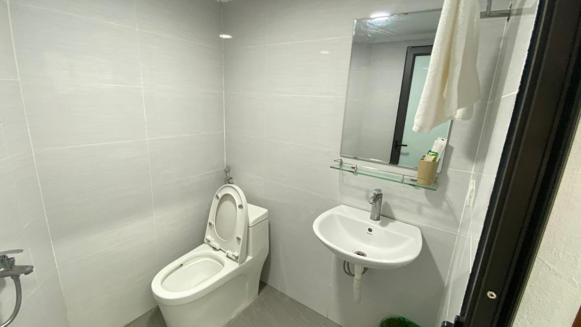 Khách sạn hẻo lánh Era Khuc Thua Du *
