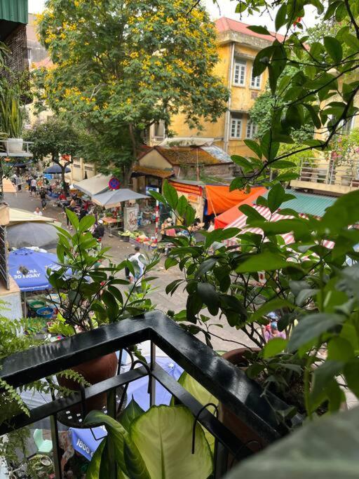 Balcony House Apartment