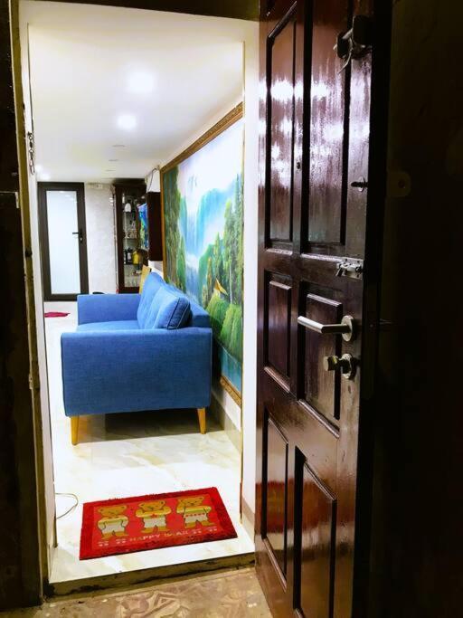 Balcony House * Hanoi
