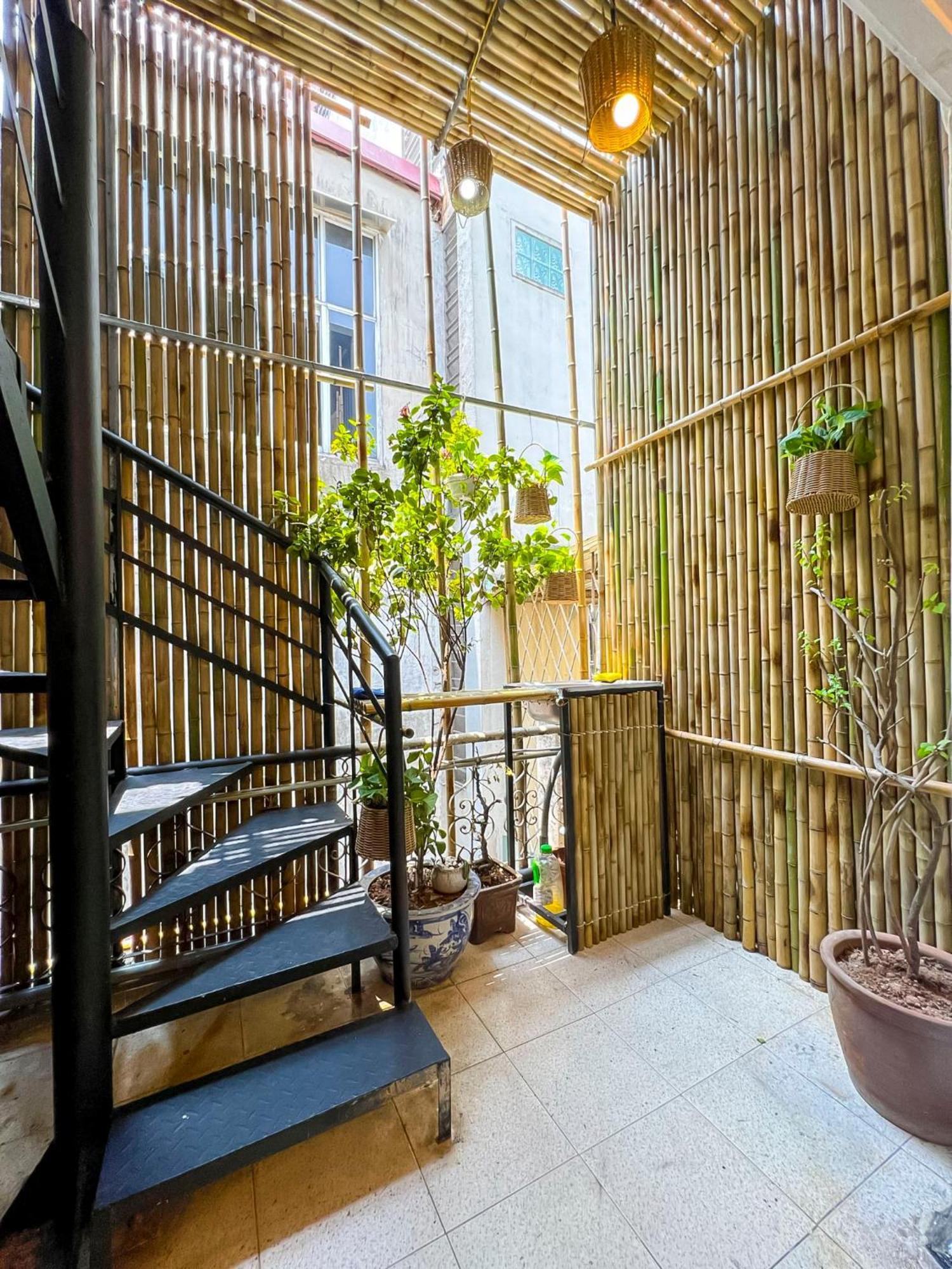 Apartment Bamboo