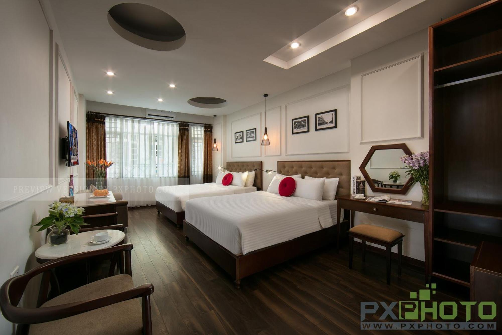 Victory Legend - In Hotel