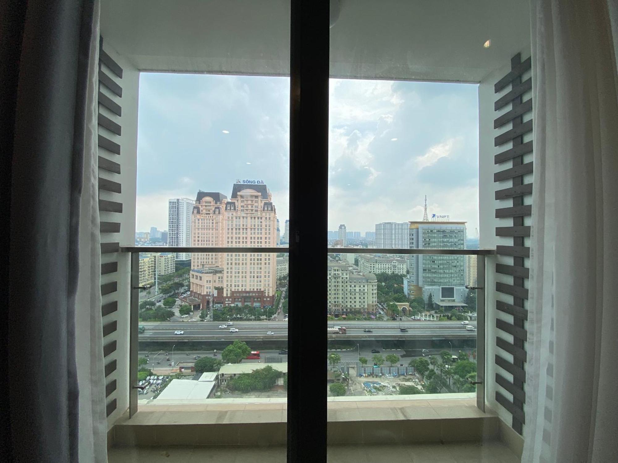 Apartment Jessamine Housing - Vinhomes Skylake *