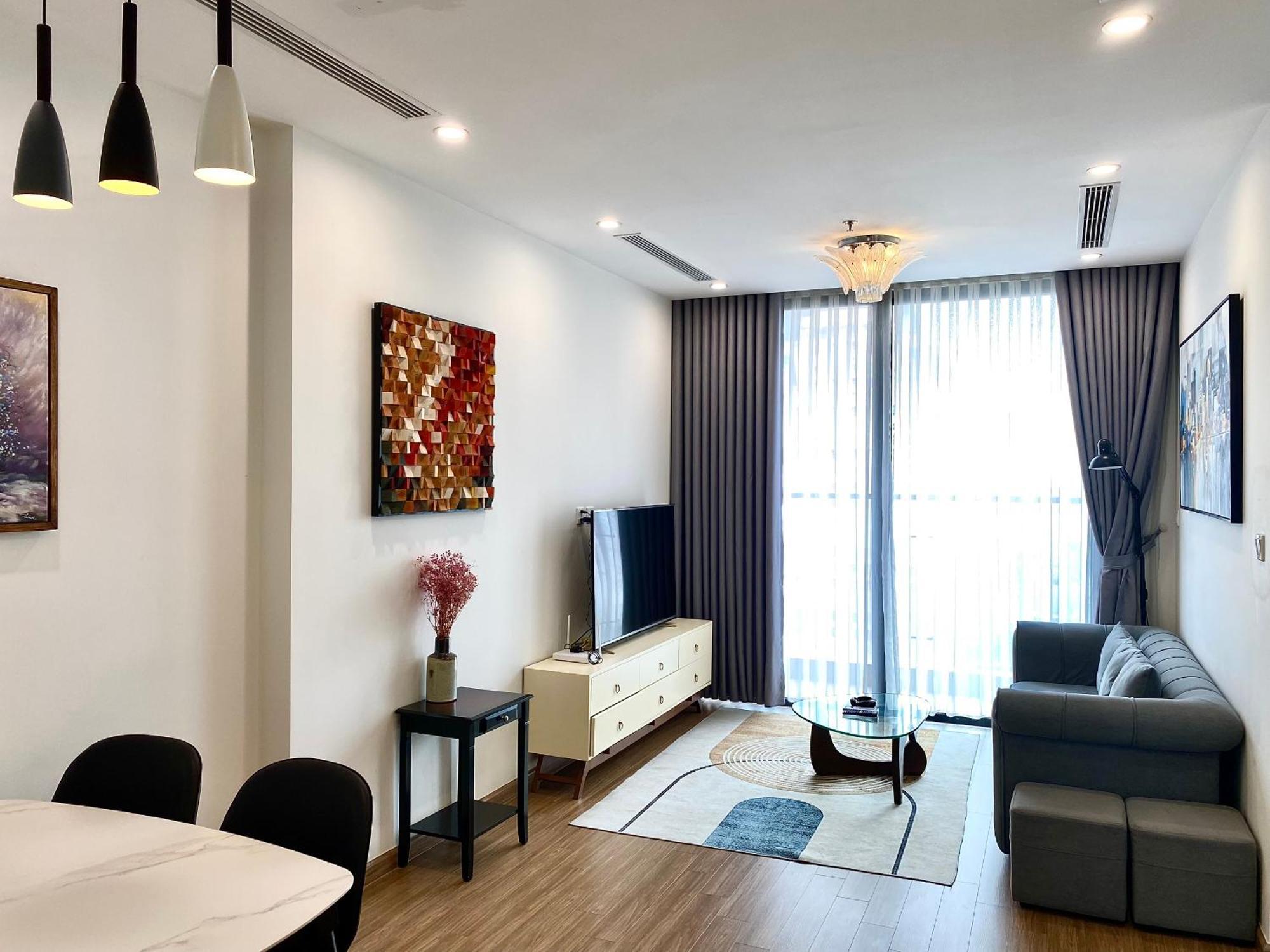 Jessamine Housing - Vinhomes Skylake Apartment