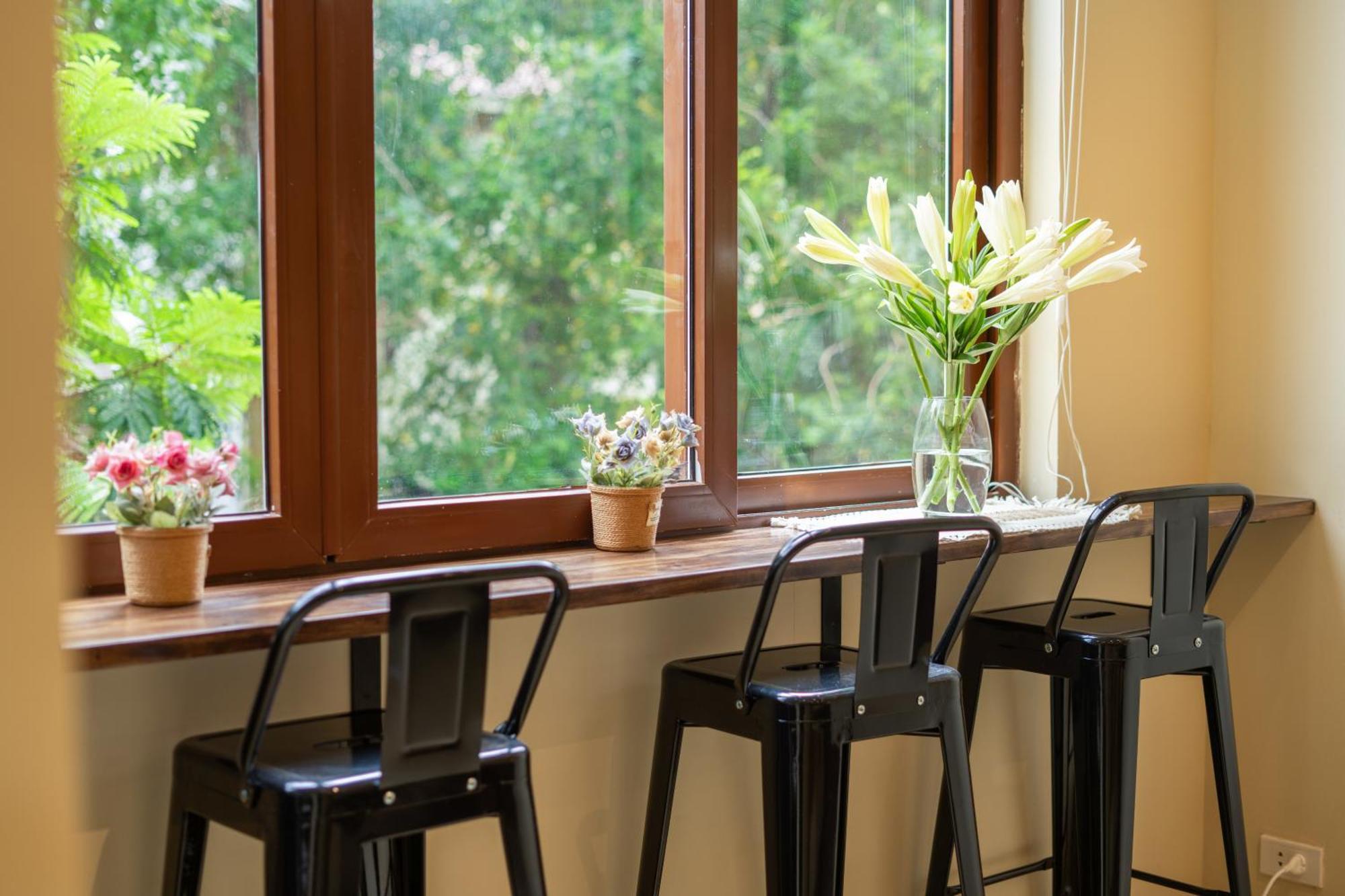 View - Cozy - Old Quarter - Perfect Location *
