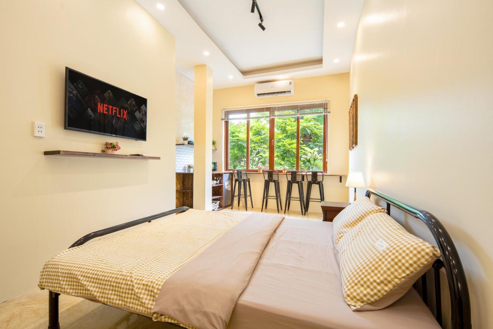 View - Cozy - Old Quarter - Perfect Location