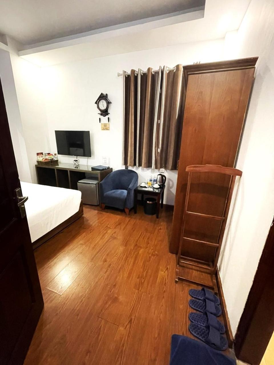 A25 Hotel - 57 Quang Trung Hotel 2*