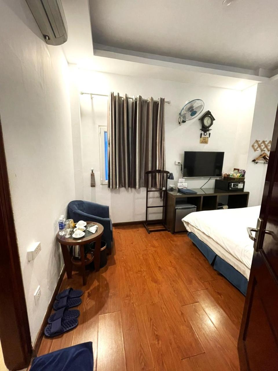Hotel A25 Hotel - 57 Quang Trung