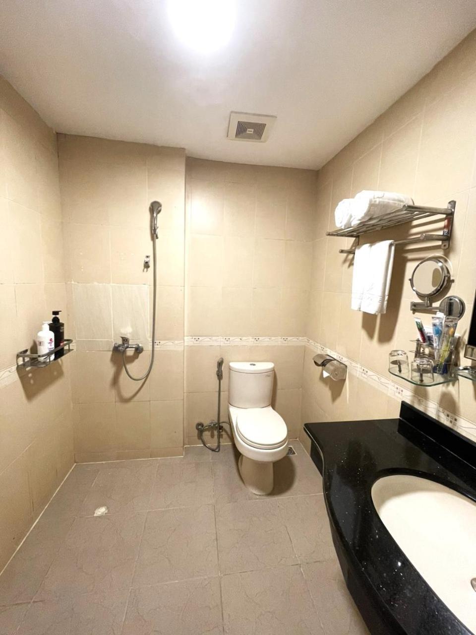 A25 Hotel - 57 Quang Trung Hotel