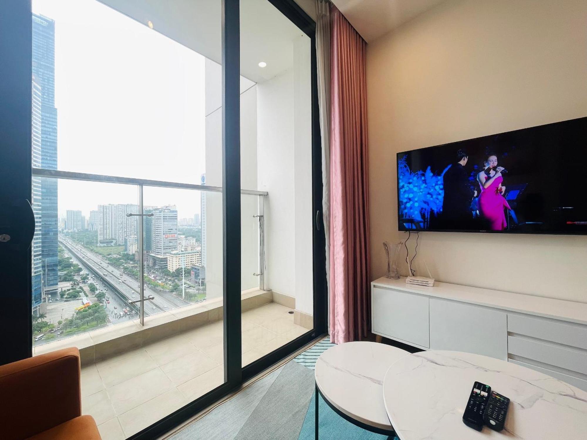 Apartment Nanahousing-vinhomes Skylake-luxury Near Keangnam Hanoi