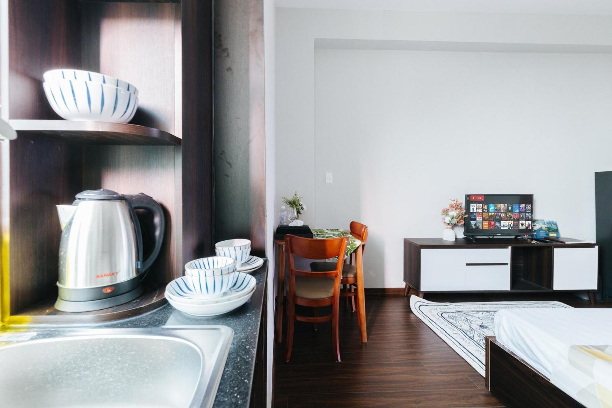 Khách sạn Ivy & - 24h Hà Nội
