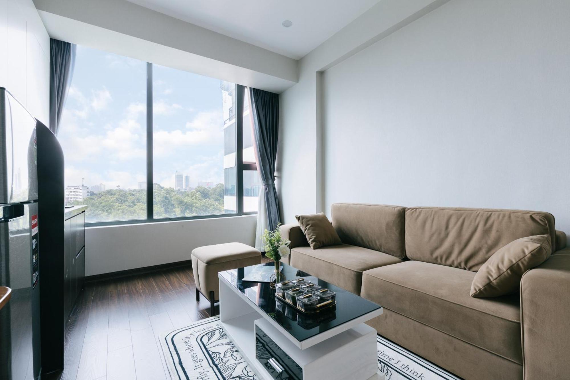 Khách sạn Ivy & - 24h 4*