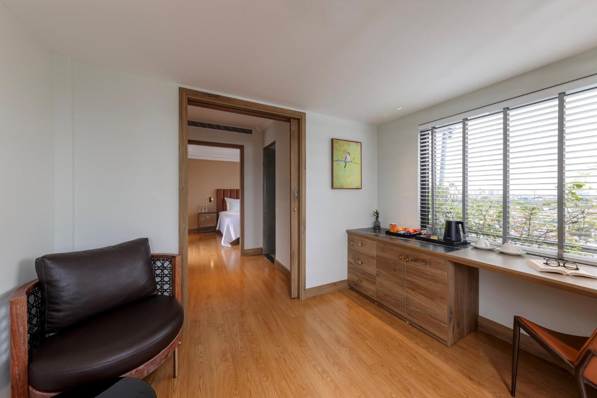 La Siesta Classic Hang Thung 5*