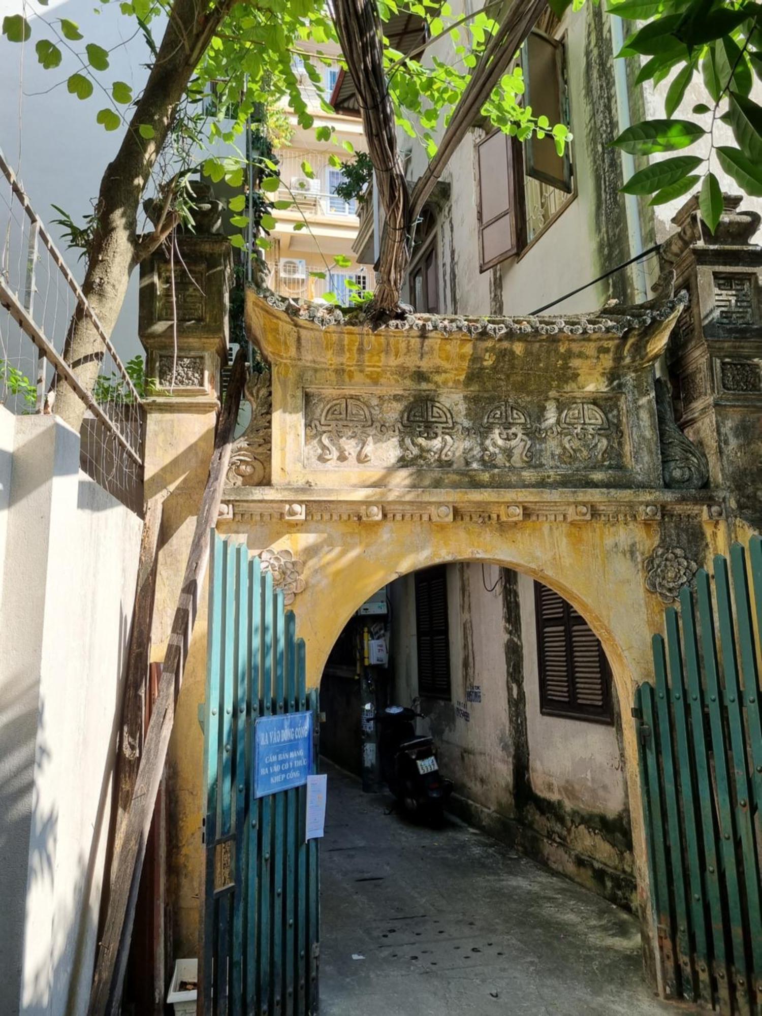 May's * Hanoi