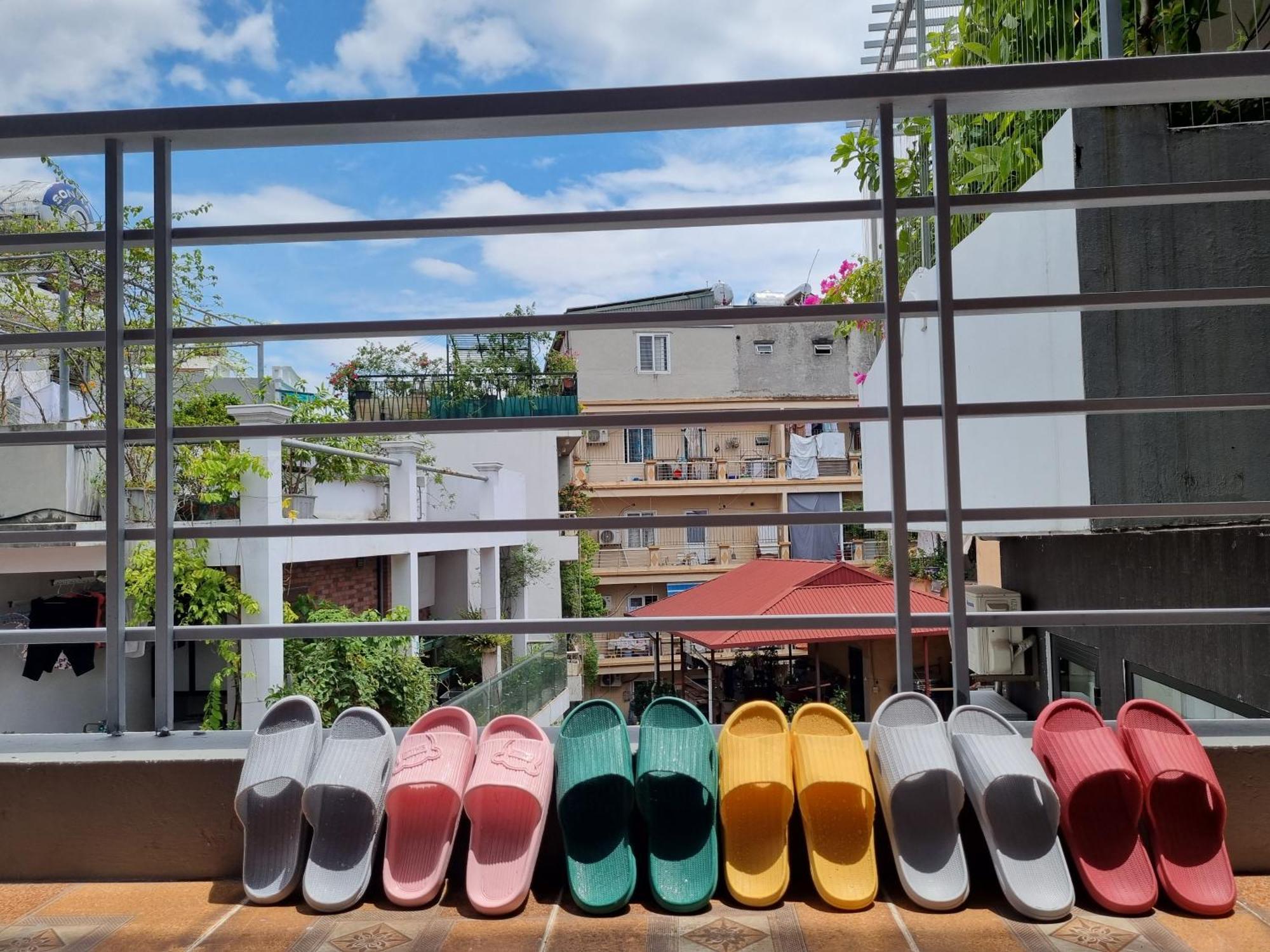 Homestay May's *