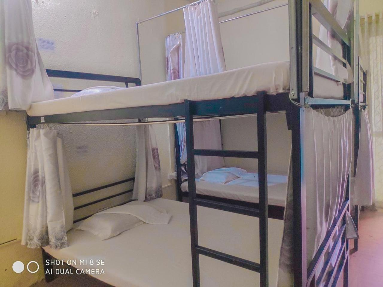 Hotel cápsula Nha An *